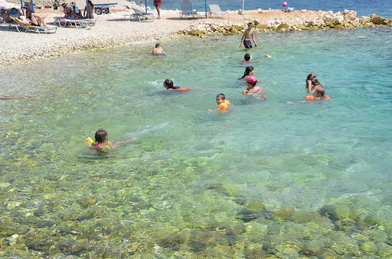 Apartament Vila Tare Saranda Albania