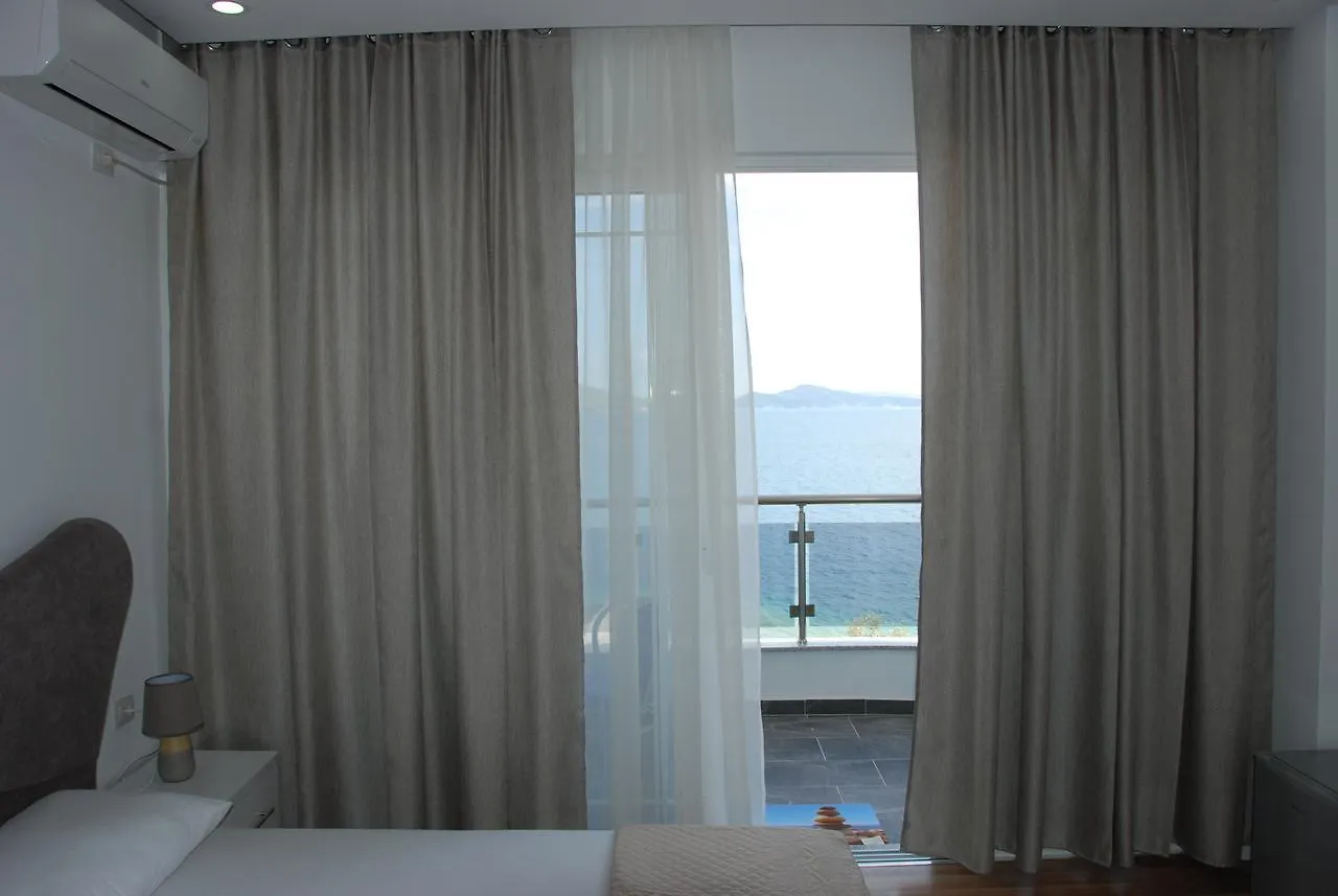 Vila Tare Saranda Albania