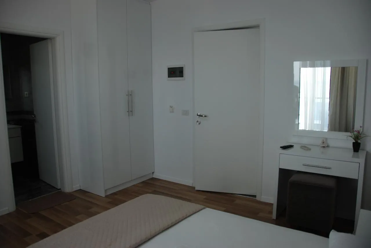 Apartament Vila Tare Saranda Albania